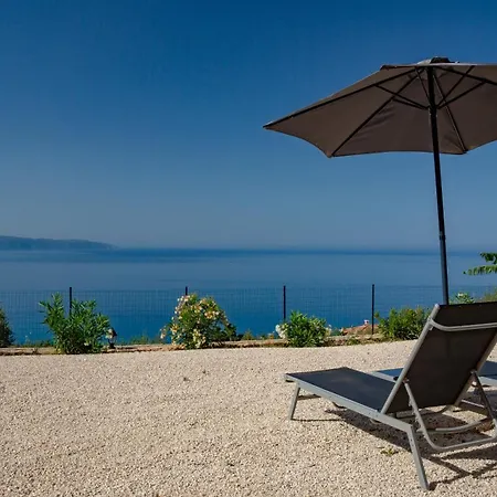 Apartment Farm House *